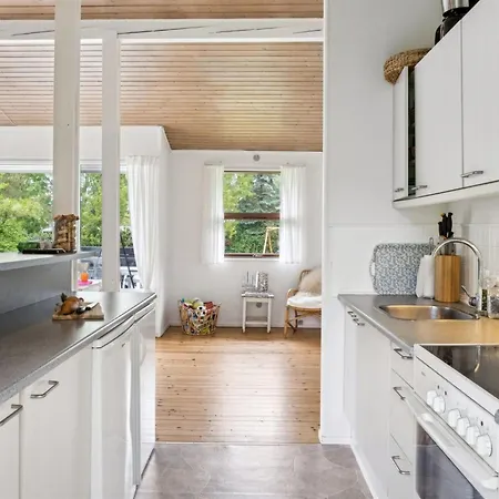 Morten - 500m From The Sea By Interhome Feriehus